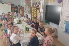 Przedszkolne Śniadanie Wielkanocne i wielka radość z przeięknych prezentów od Zajączka